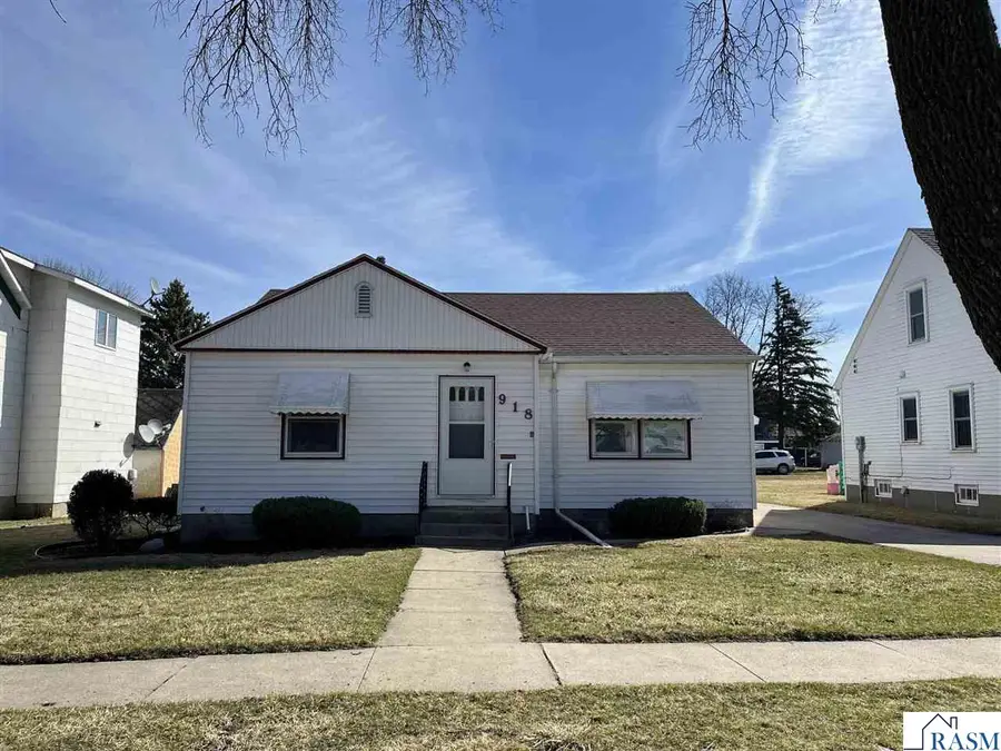 918 6th Street North, Saint James, MN 56081 - #3