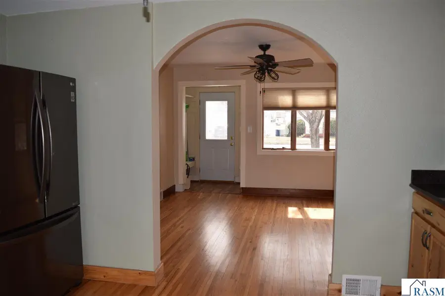 213 Brown Street W, Comfrey, MN 56019 - #3