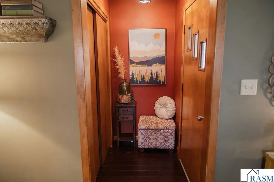 316 S Galbraith Street, Blue Earth, MN 56013 - #2