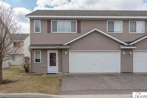 240 Tanager Path, Mankato, MN 56001