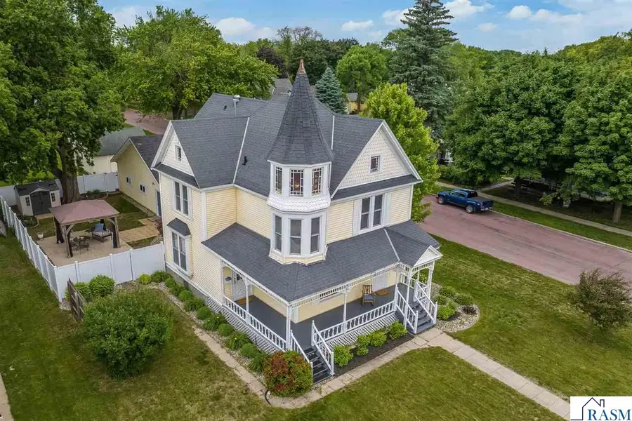 821 N Armstrong Boulevard, Saint James, MN 56081 - #2