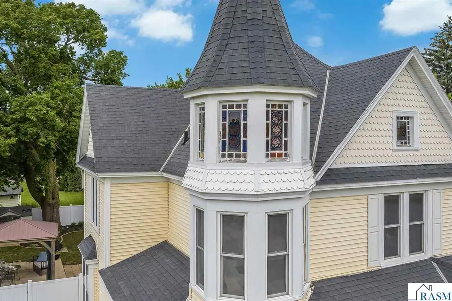 821 N Armstrong Boulevard, Saint James, MN 56081 - #3