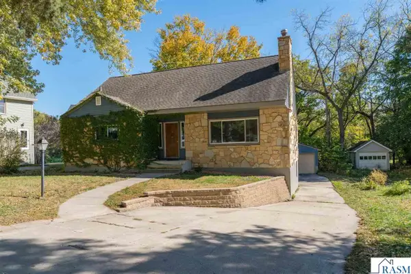 7 Dellview Lane, Mankato, MN 56001