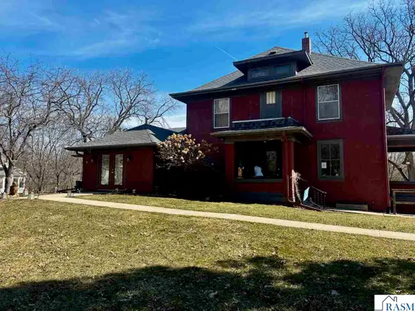 114 Pohl Road, Mankato, MN 56001