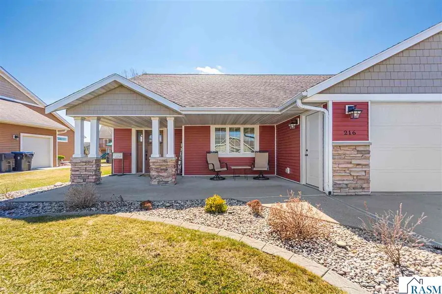 216 Pinehurst Drive, Mankato, MN 56001 - #3