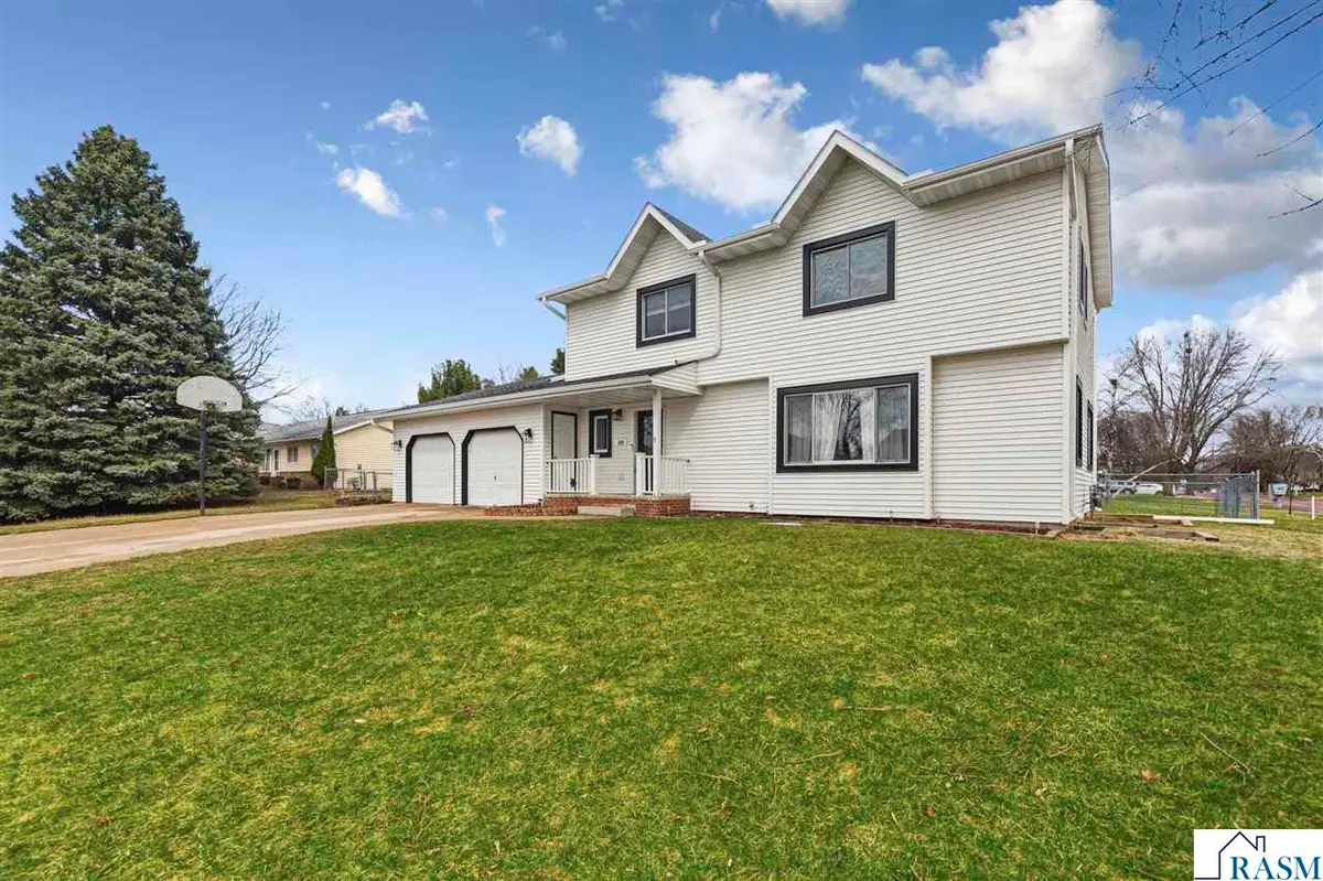 229 Wadsworth Drive, Mankato, MN 56001 - #1