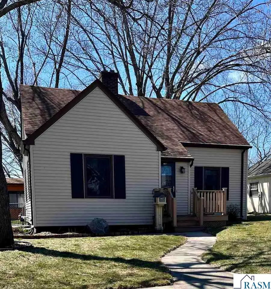 617 N Jefferson Street, New Ulm, MN 56073 - #1