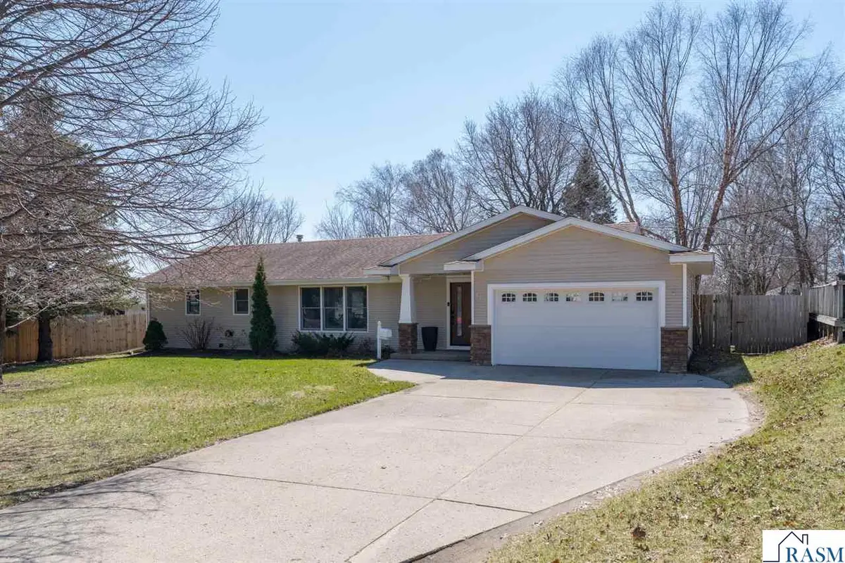 610 Austin Drive, Saint Peter, MN 56082 - #1