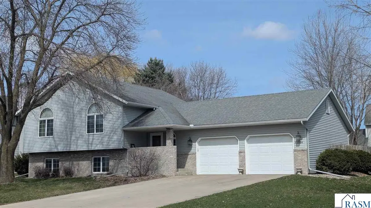 2234 Northridge Drive, North Mankato, MN 56003 - #1