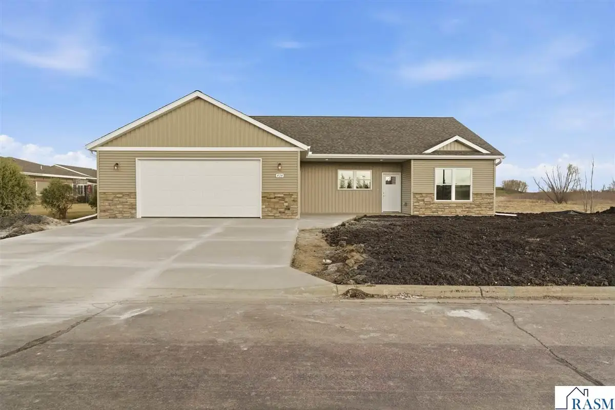 424 NW 22nd Avenue, Waseca, MN 56093 - #1