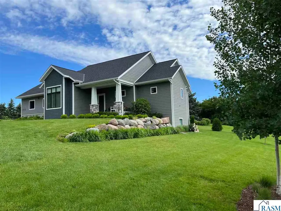 1513 Riverview Road, Saint Peter, MN 56082 - #3