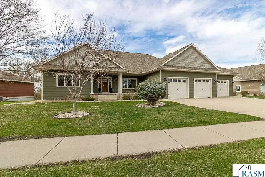 1400 N 11th Street, New Ulm, MN 56073 - #2