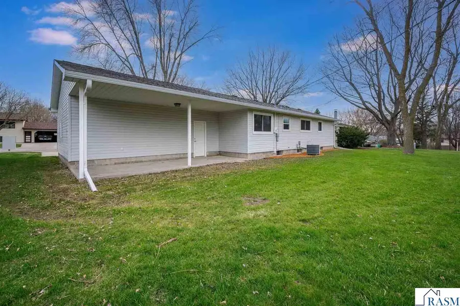 406 Linda Drive, Eagle Lake, MN 56024 - #2