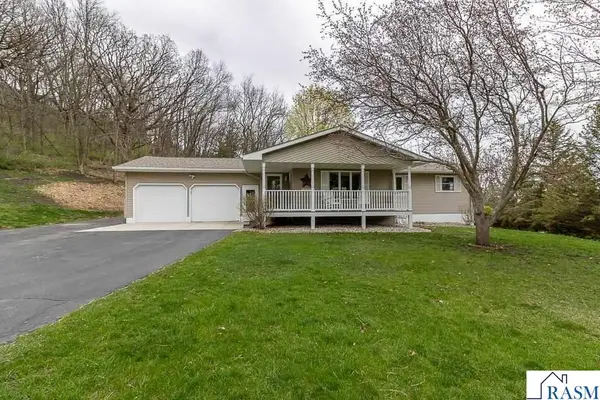 35425 Shakpays Cove Road, Kasota, MN 56050