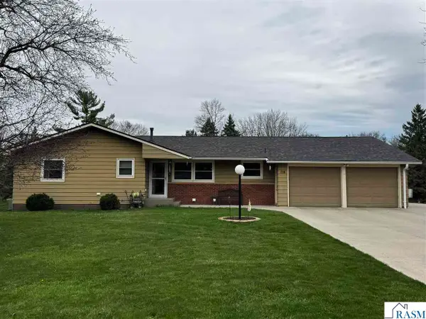 114 Capri Drive, Mankato, MN 56001