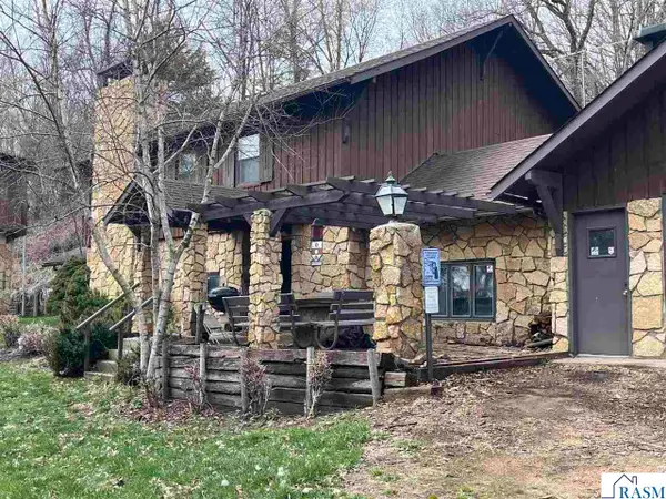 38630 U.S. Hwy 169, St. Peter, MN 56082