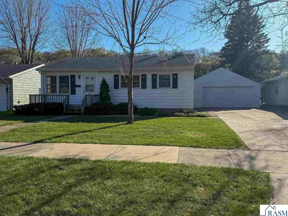 702 S Payne, New Ulm, MN 56073 - #1