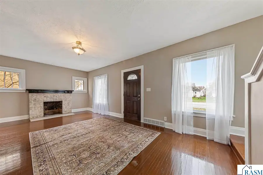 740 Belgrade Avenue, North Mankato, MN 56003 - #3