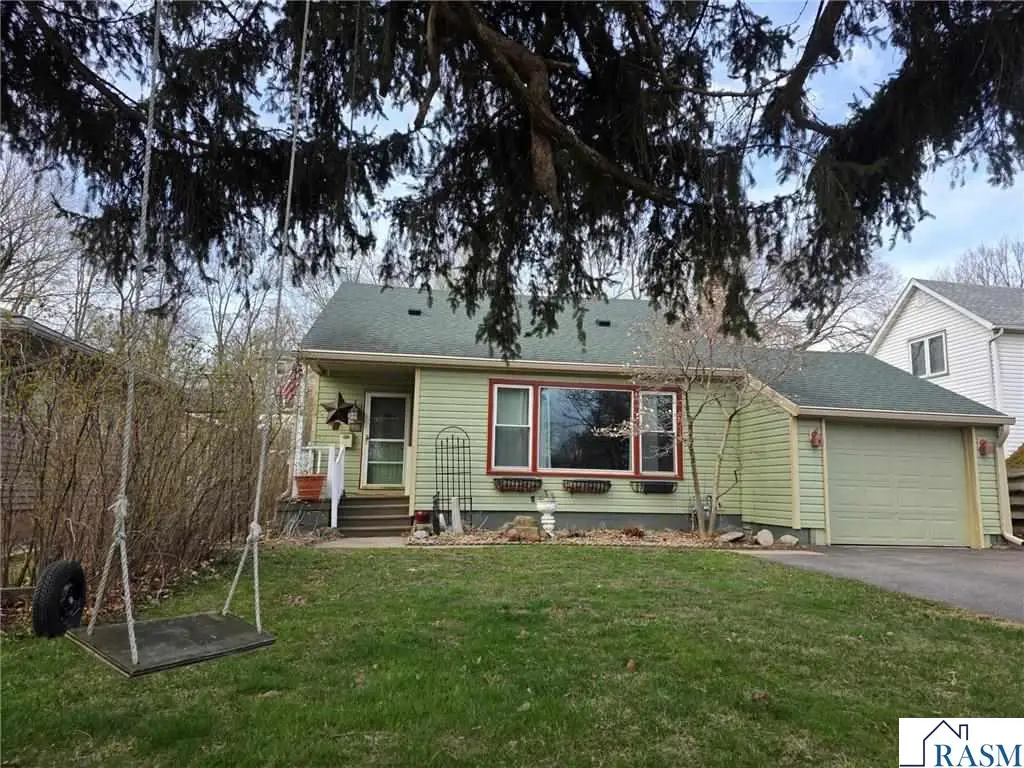 304 N 8th Street, Saint Peter, MN 56082-1211 - #1