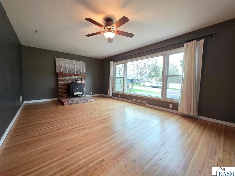 304 N 8th Street, Saint Peter, MN 56082-1211 - #3