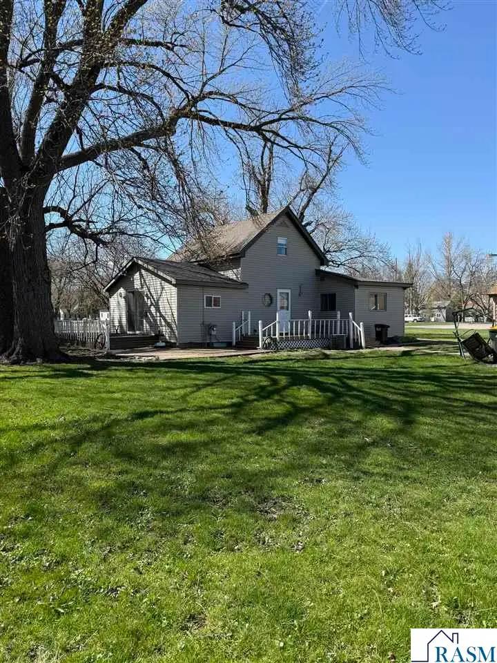 301 SE 5th Avenue, Mapleton, MN 56065 - #2