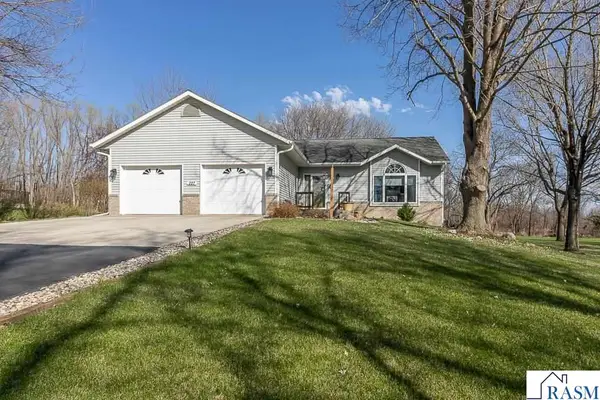 227 Shady Oak Drive, Courtland, MN 56021