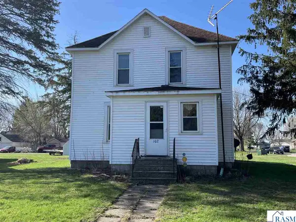 102 Lewis St E, Lewisville, MN 56060