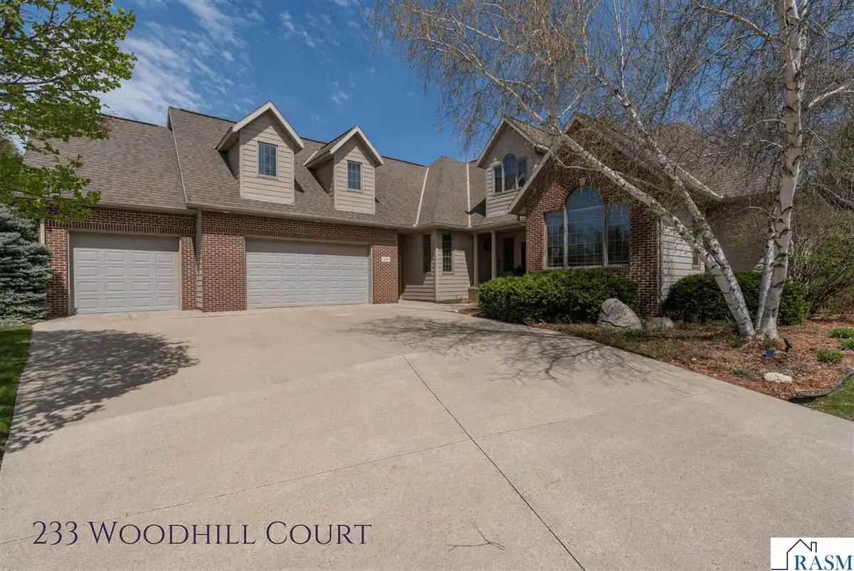 233 Woodhill Court, Mankato, MN 56001 - #1