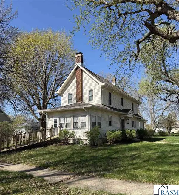 111 N Ann Street, Minnesota Lake, MN 56068