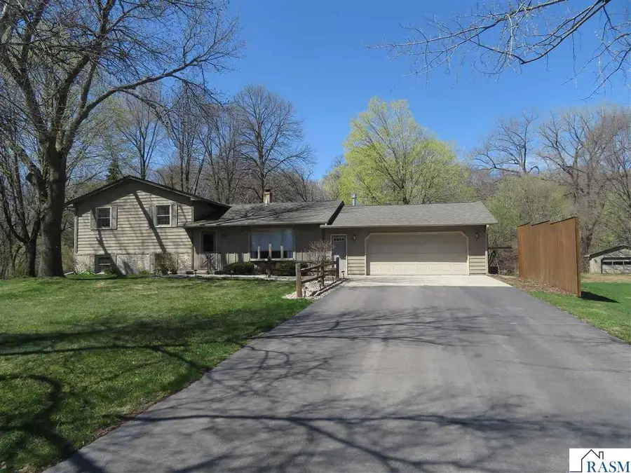 30 Valley Ridge Ct., Mankato, MN 56001 - #2