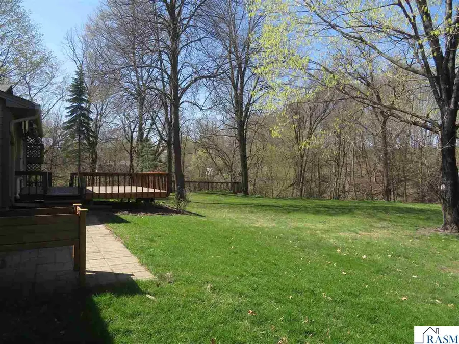 30 Valley Ridge Ct., Mankato, MN 56001 - #3