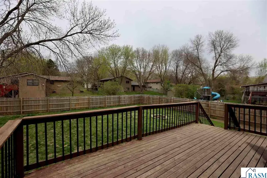 1468 Loren Street, Saint Peter, MN 56082 - #2