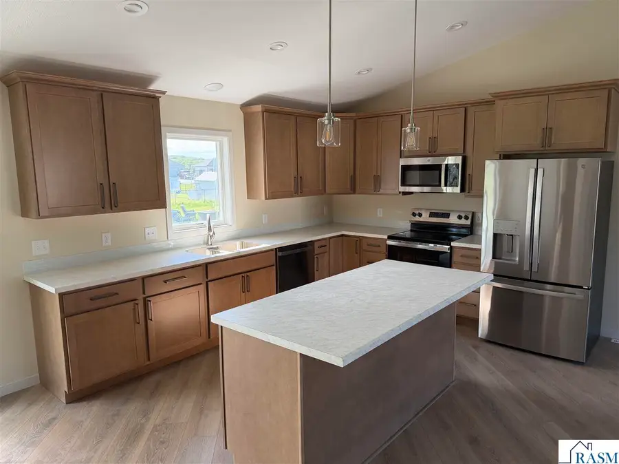 14 Village Lane, New Ulm, MN 56073 - #3