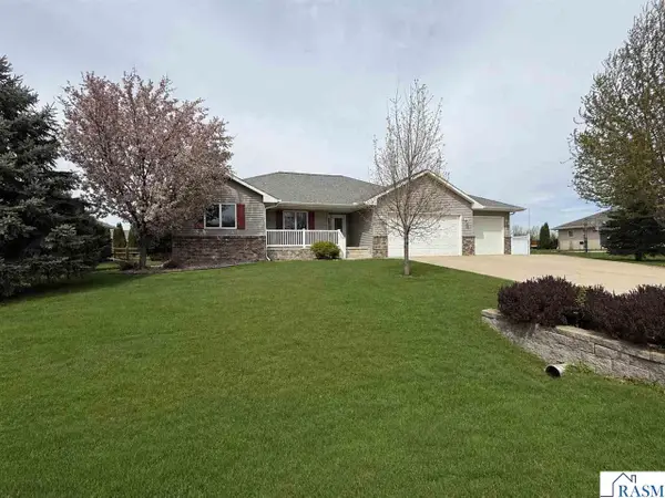 510 Valley View Drive, Courtland, MN 56021