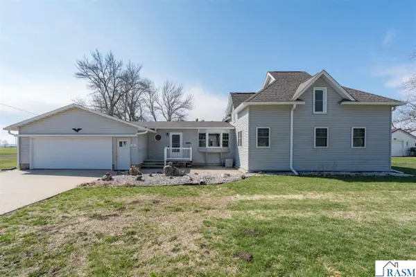 301 W South Street, Amboy, MN 56010