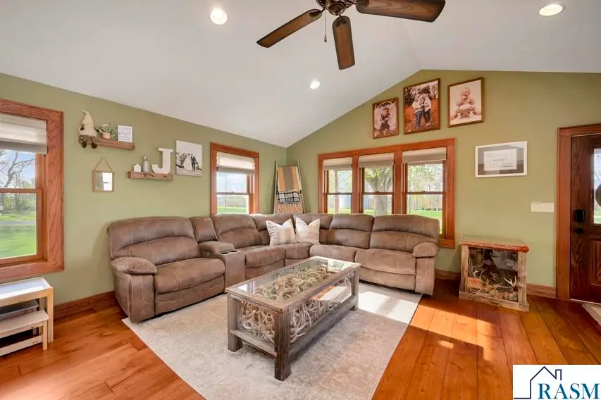 41552 60th Street, Blue Earth, MN 56013 - #3
