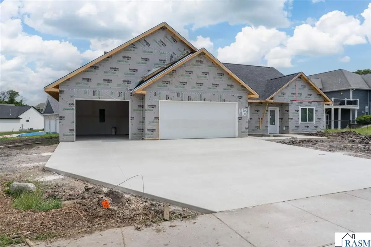 148 Hidden Oaks Circle, Mankato, MN 56001 - #1