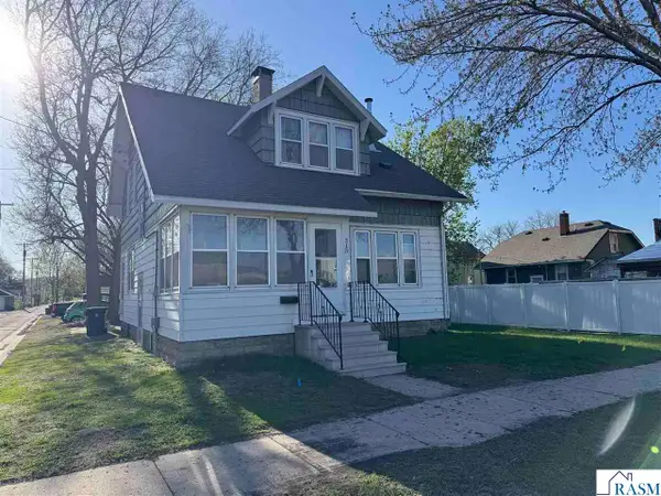 313 Range Street, North Mankato, MN 56003