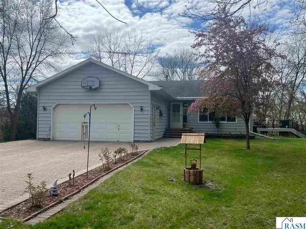 301 Myrick Street, Le Sueur, MN 56058