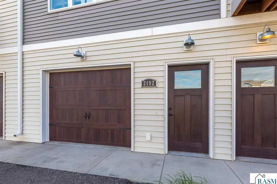 2192 Rolling Green Trail, North Mankato, MN 56003 - #2