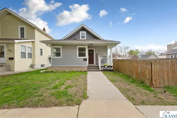 615 Park Lane, Mankato, MN 56001