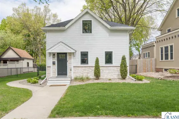 1520 N Broad Street, Mankato, MN 56001