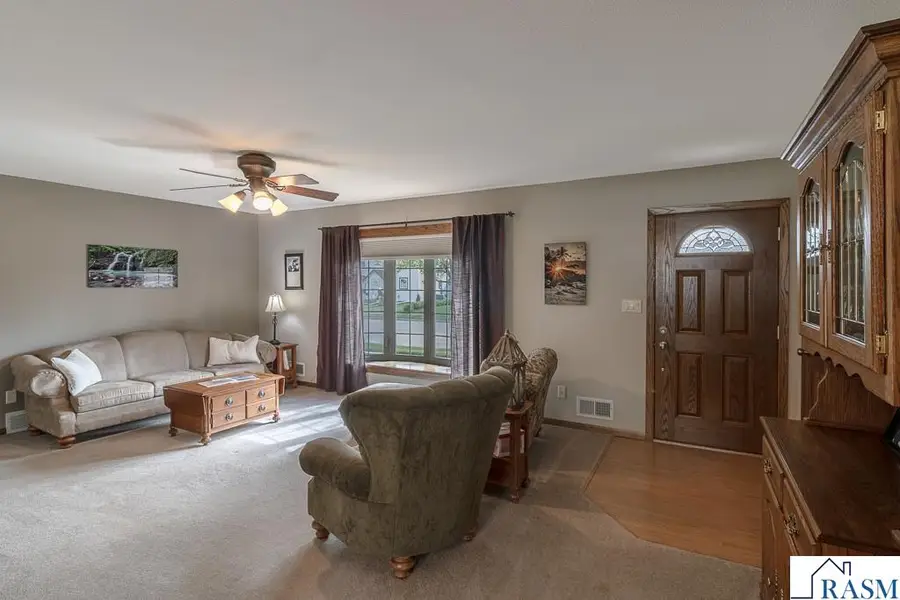 6 Hazelwood Avenue, New Ulm, MN 56073 - #3