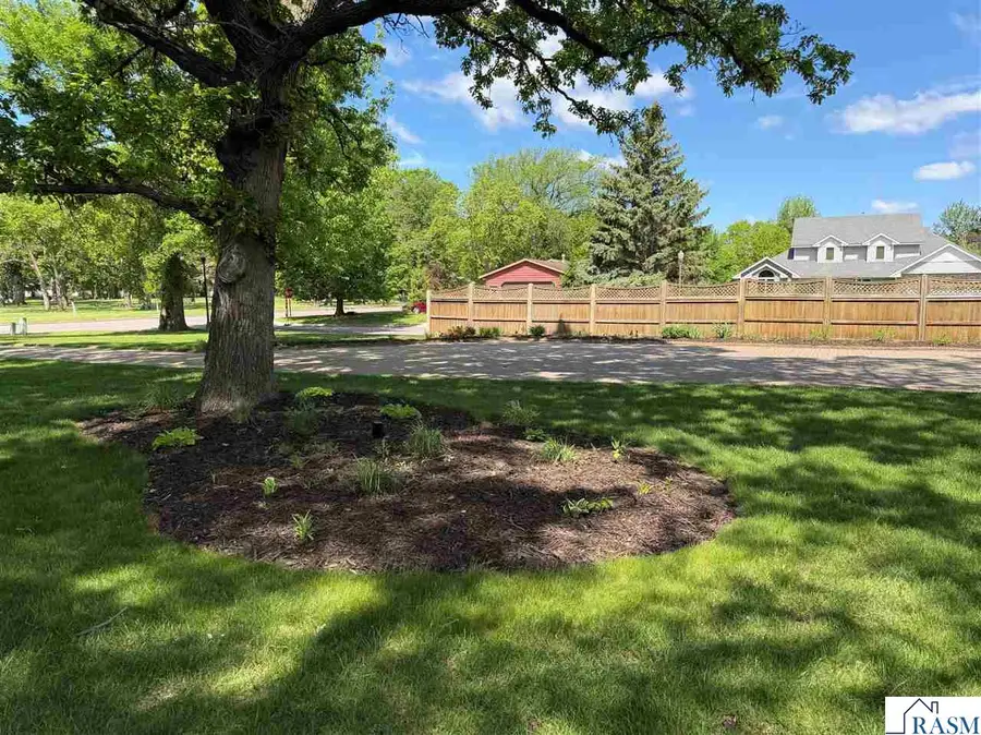 1111 Summit Avenue, New Ulm, MN 56073 - #2
