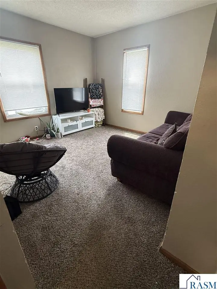 902 N 5th Street, Mankato, MN 56001 - #2