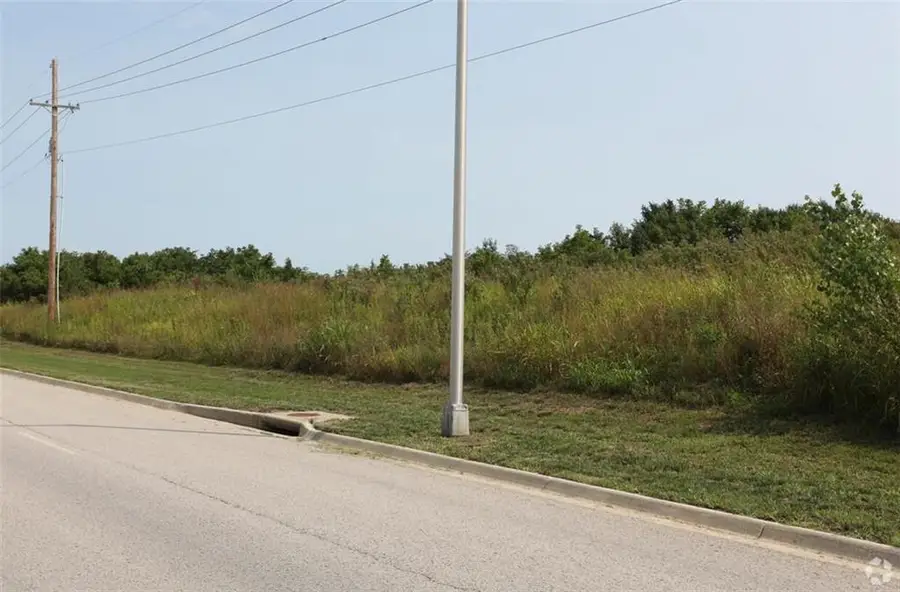 1151 N 126th Street, Kansas City, KS 66109 - Image #2