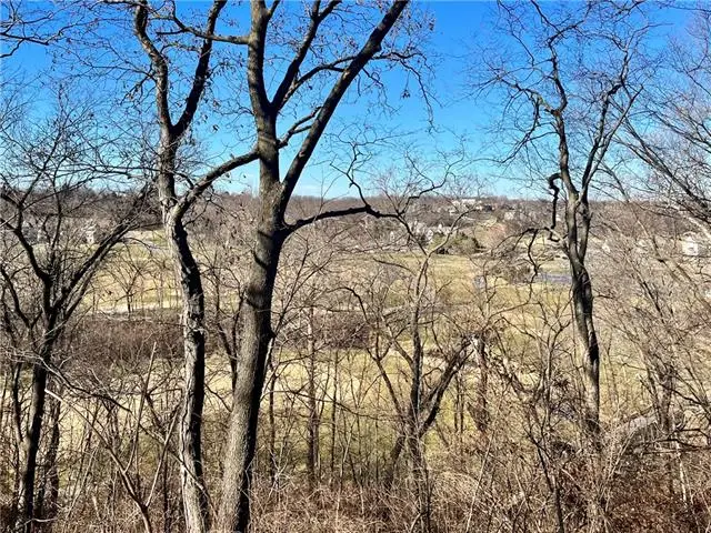 6532 Ridge Road, Parkville, MO 64512 - Image #1