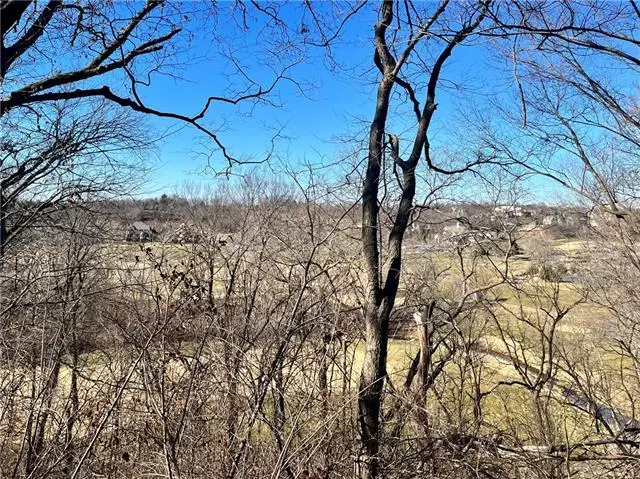 6532 Ridge Road, Parkville, MO 64512 - Image #2