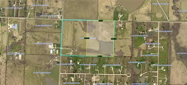 19615 S State Route J Highway, Peculiar, MO 64078