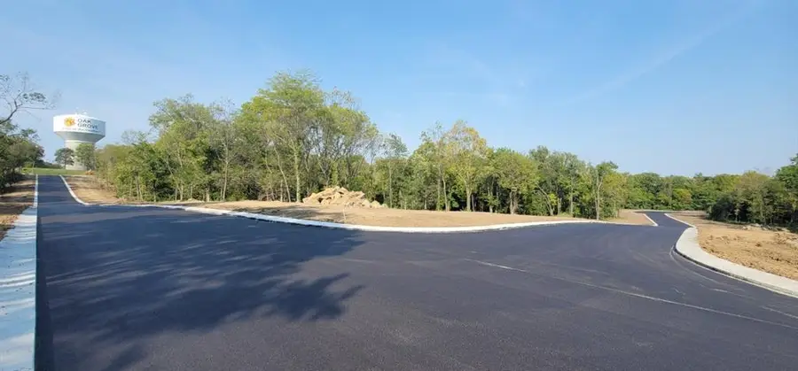 1604 SW Stonewall Drive, Oak Grove, MO 64075 - Image #2